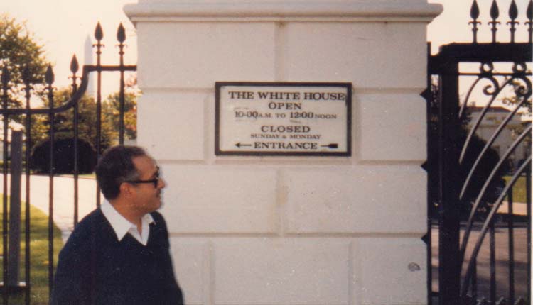 1983 - الولايات المتحدة الأمريكية - واشنطن - البيت الأبيض