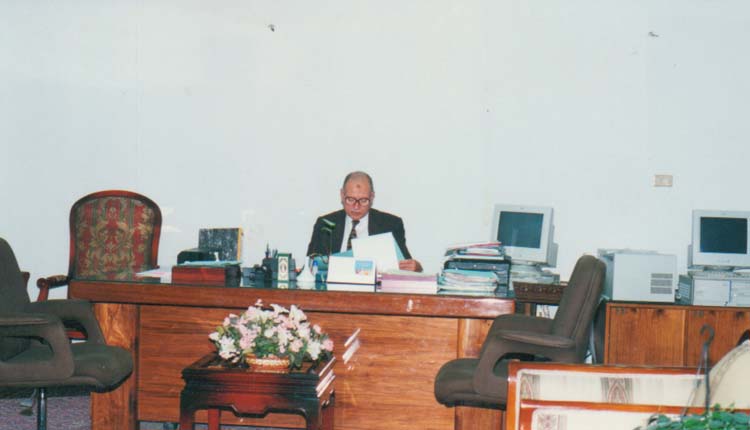 2000 - رئيس صندوق التأمين الاجتماعي للعاملين بالحكومة