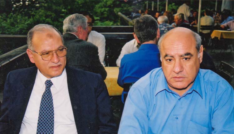 2000 - ألمانيا - برلين - مؤتمر شركة سيمنس حول الاتصالات - د. مصطفي عبدالعاطي (رئيس هيئة التأمين الصحي) - الصياد